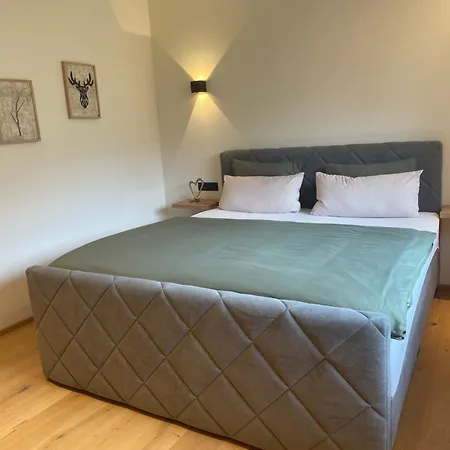 Waldzauber Appartamento Medraz